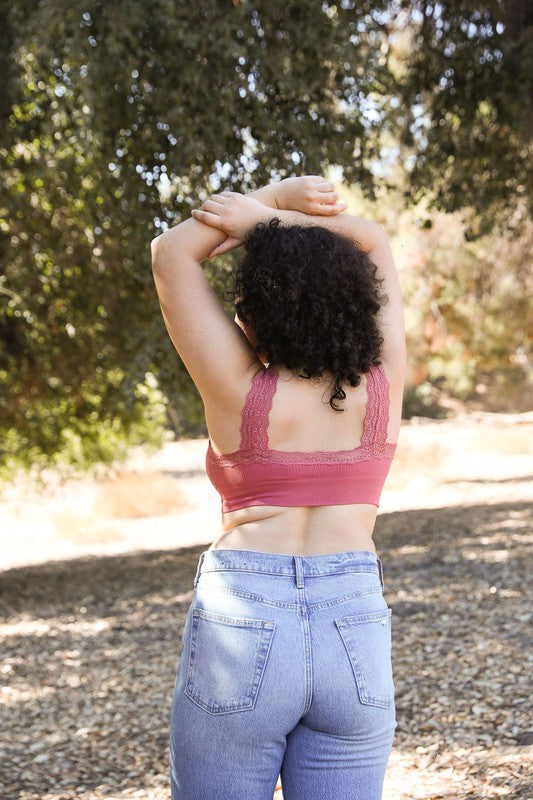 Curvy Lace Trim Padded Bralette
