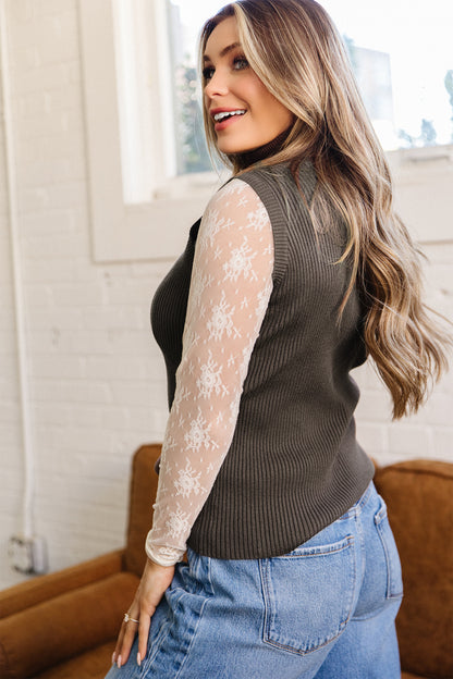 Diane Ribbed Turtle Neck Fitted Sleeveless Sweater