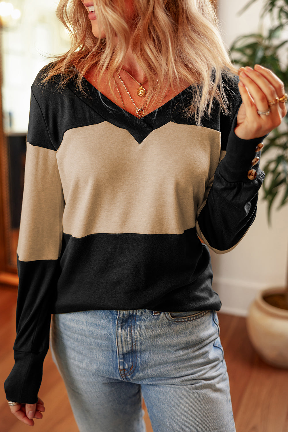 Parchment Colorblock Button Cuff Long Sleeve V Neck Top