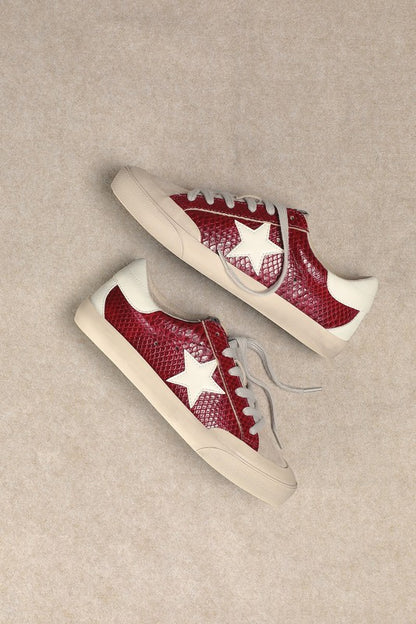 Star Detail Low Top Sneakers